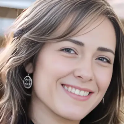 Dr. Mira Della Croce